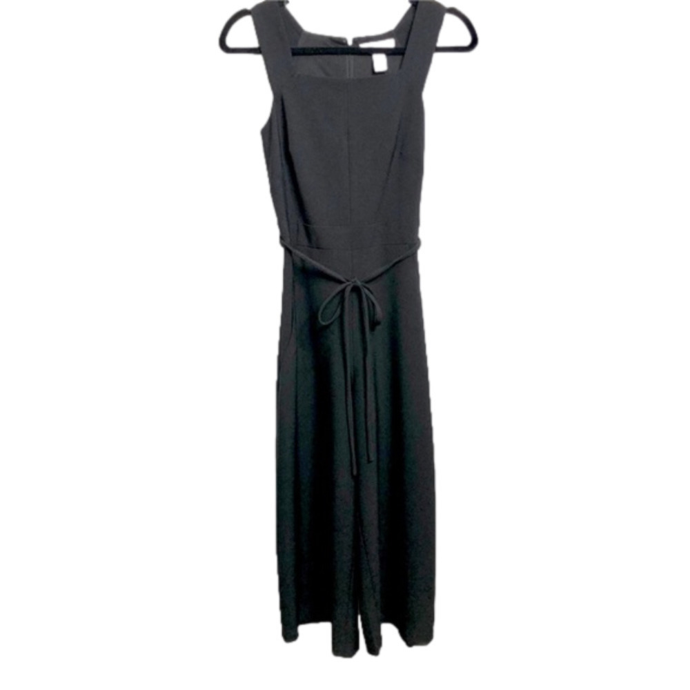 𝅺whbm sleeveless tailored jumpsuit with cropped wide leg in black. Size 0
